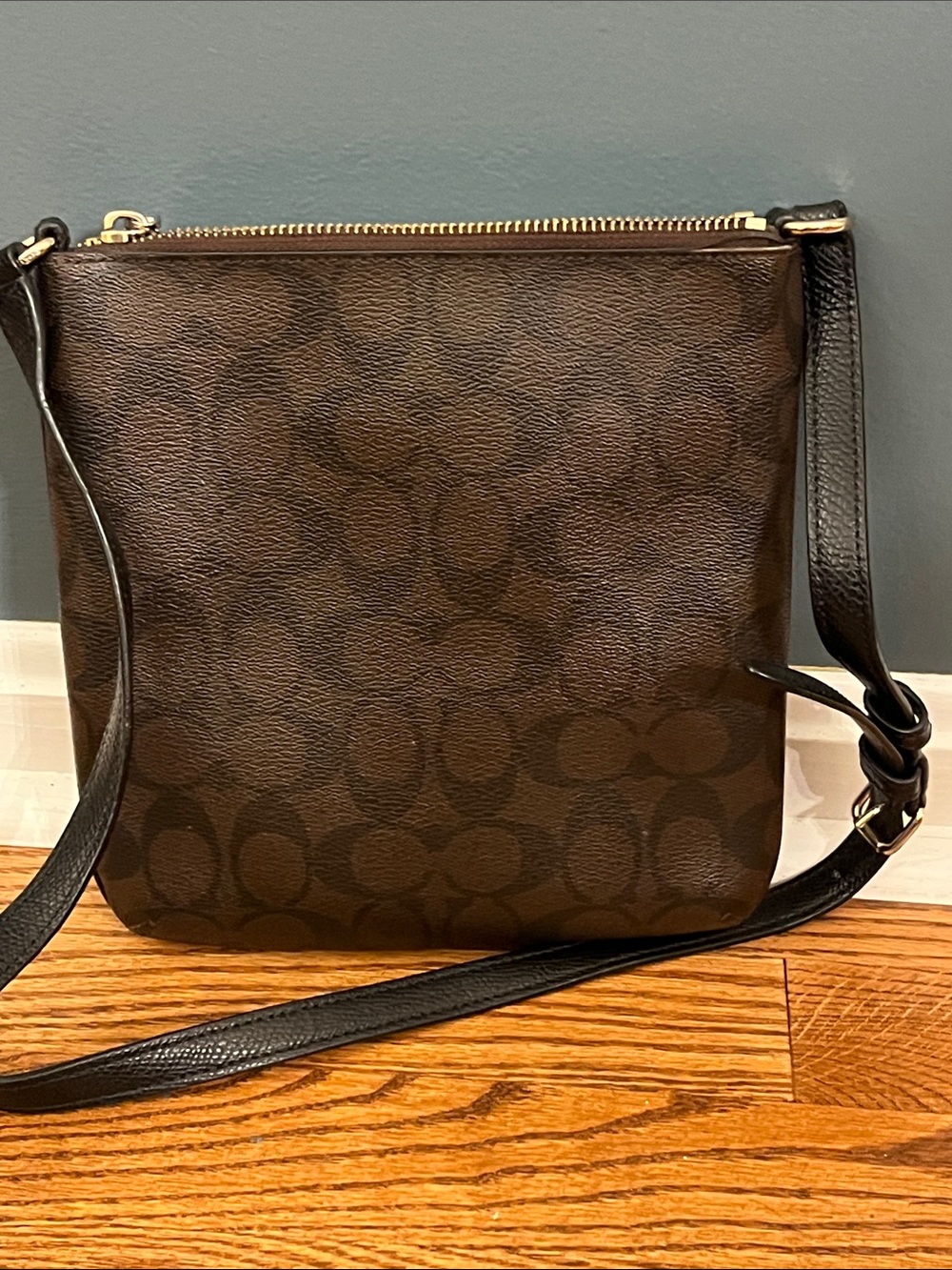 Coach Signature Crossbody Bag in brown and black PVC F52856 COA - Picture 2 of 9
